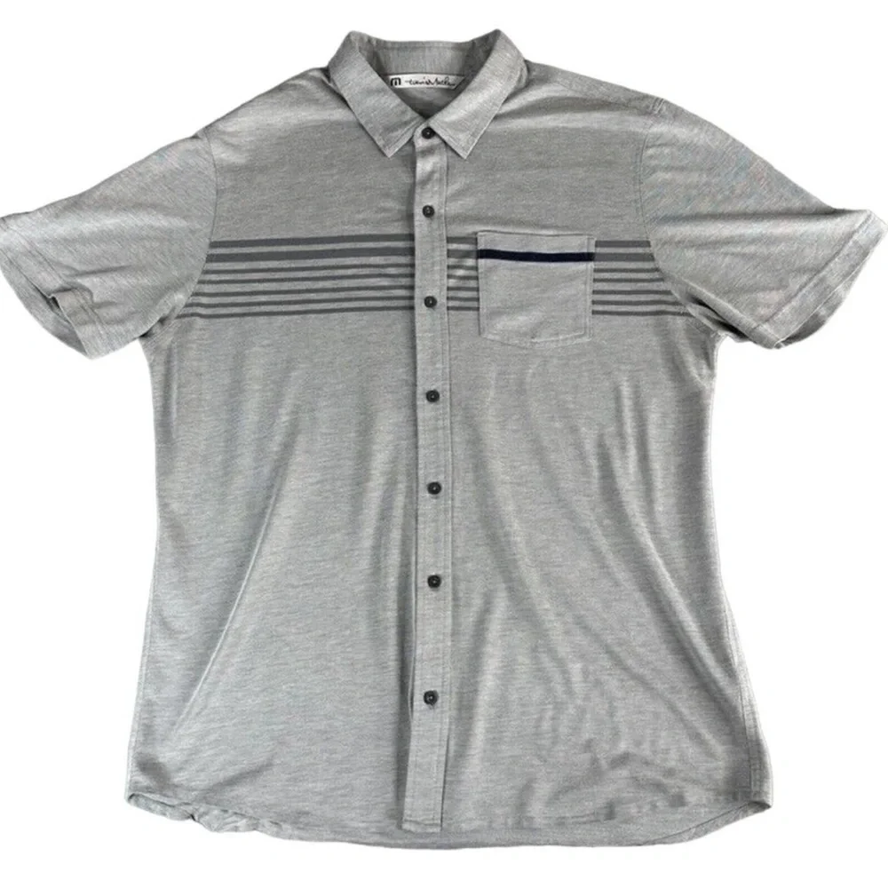 Travis Mathew Men’s Medium Shirt Casual Short Sleeve Button Front Pima Cotton